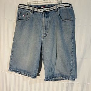 1990s Tommy Hilfiger Men’s Shorts